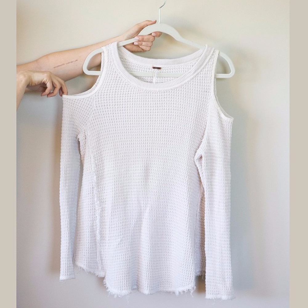 Free People Cutout Sweater in Oatmeal Size S