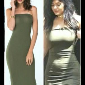 Green dress for sale . Super easy to style