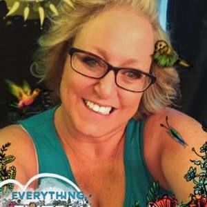 Meet your Posher, Vickie