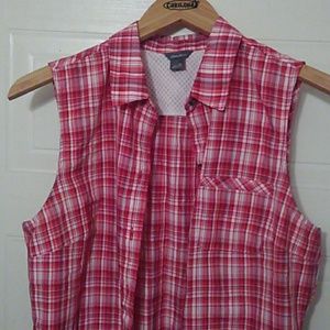 Eddie Bauer sleeveless button down