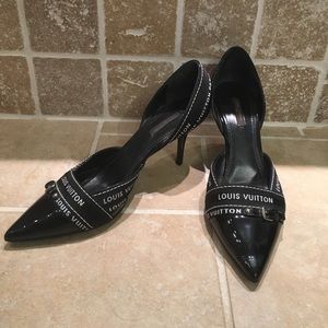 Louis Vuitton pumps