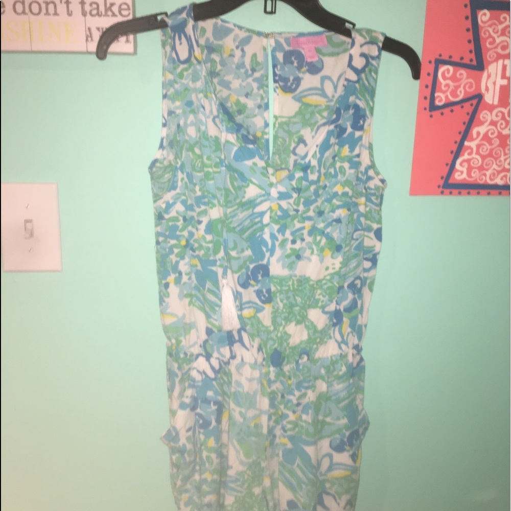 Lilly Pulitzer romper xs.