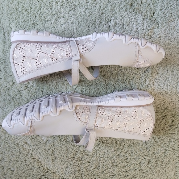 Skechers Bikers Luxe Natural Active Shoes NEW NIB - Picture 4 of 8