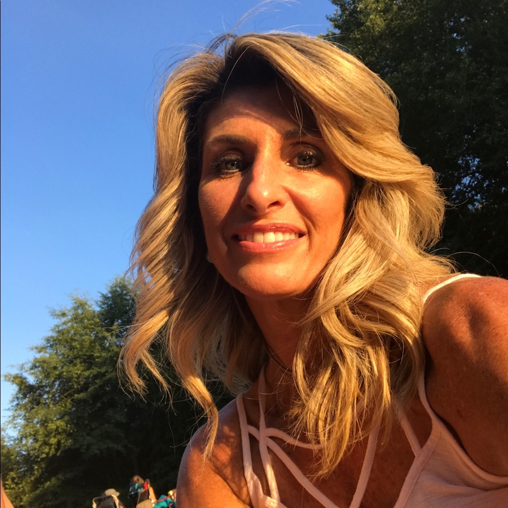 Meet your Posher, Renee