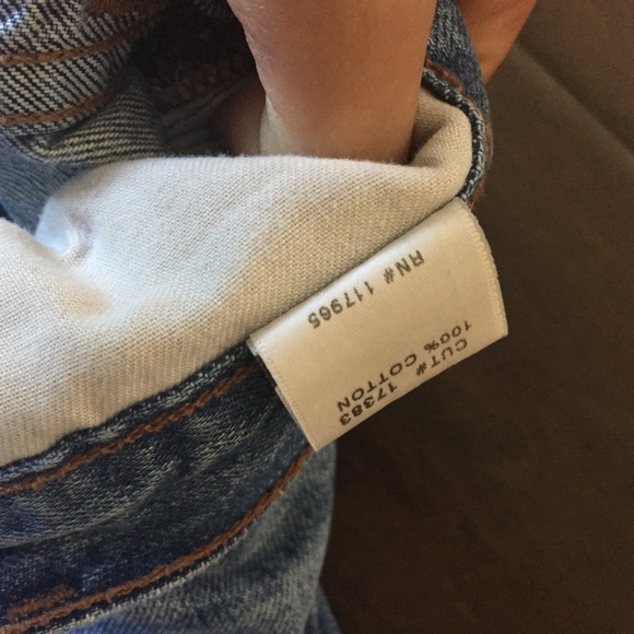 J Brand / size 26 - Picture 5 of 5