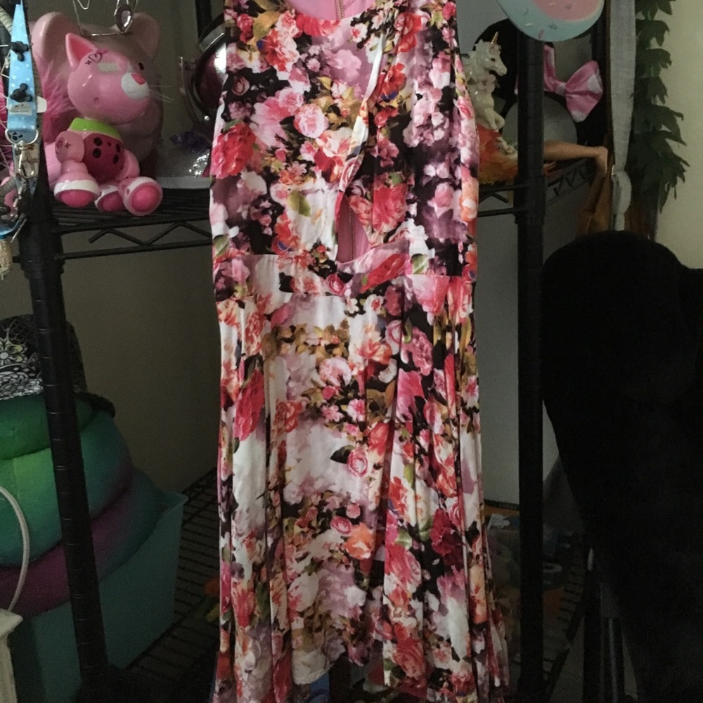 Girls Miss Behave size M dress