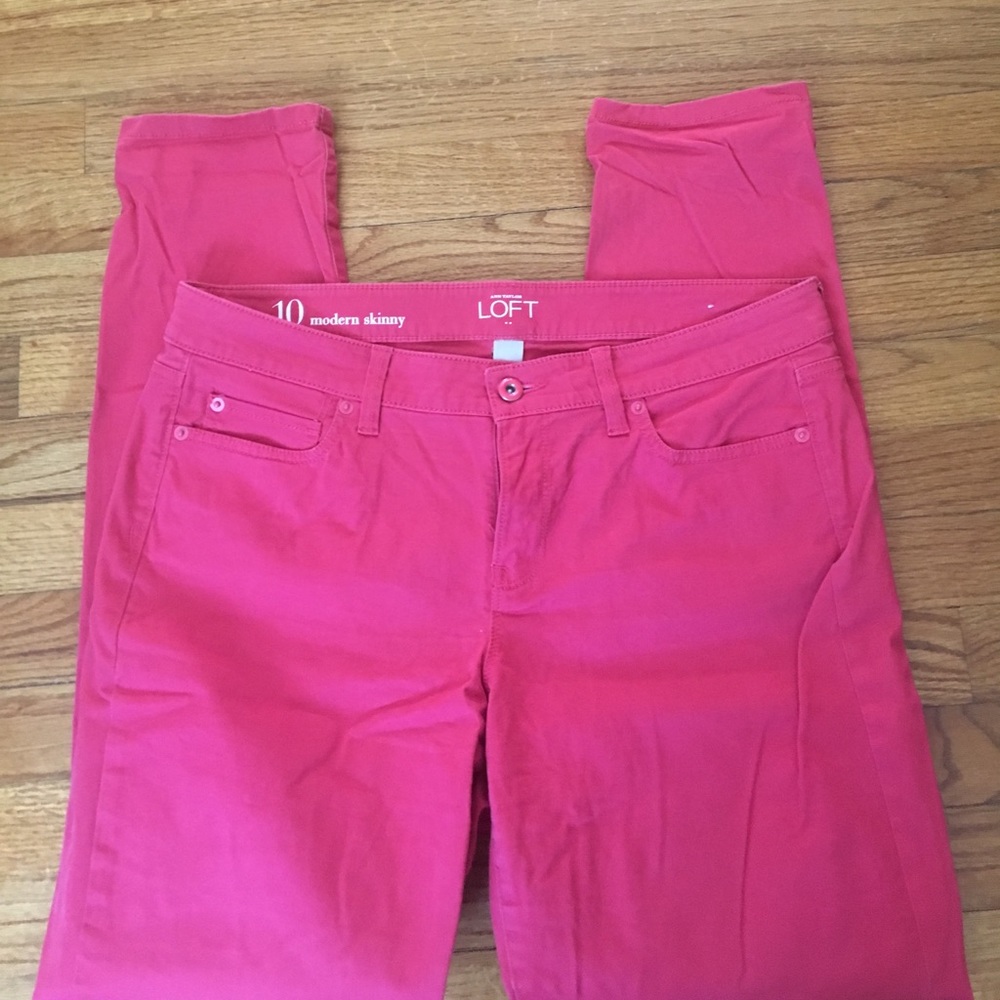 Hot pink skinny jeans