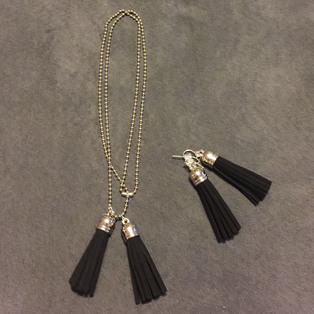 SOLD😁 Handmade - Simply Stated - Necklace