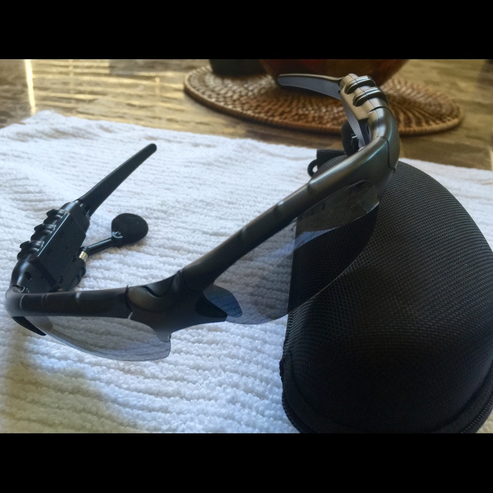 New Bluetooth Wireless Sunglass set