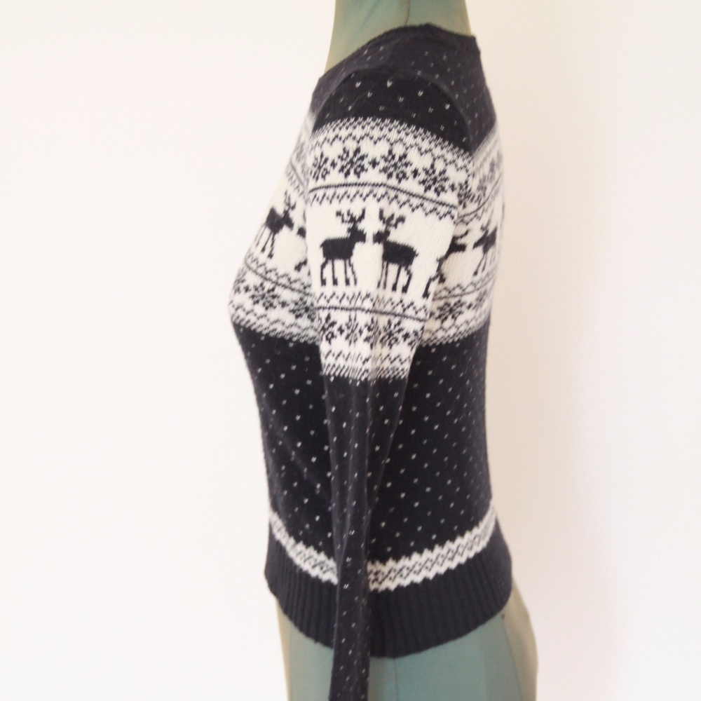 Abercombie knitted winter sweater