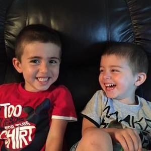 Meet your Posher, Adrian