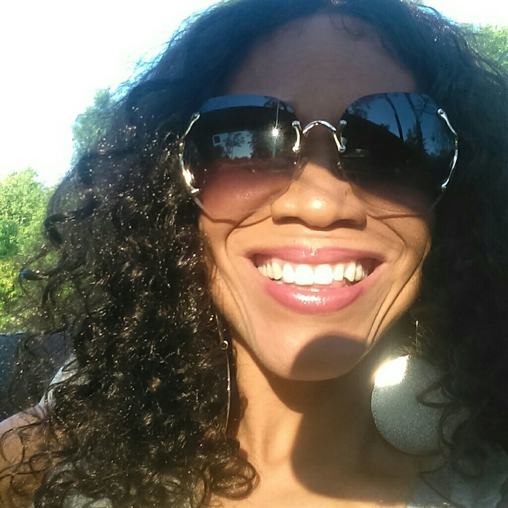 Meet your Posher, Tashia