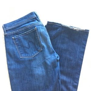Citizens of Humanity low waist flare. Size 28.