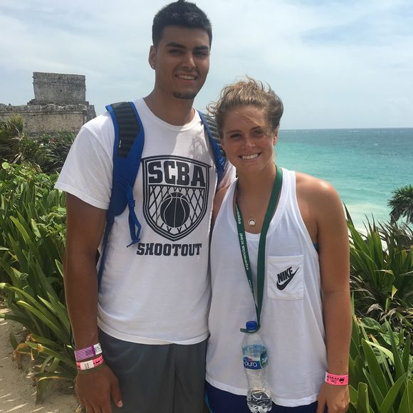 Meet your Posher, Taylor - Picture 1 of 1