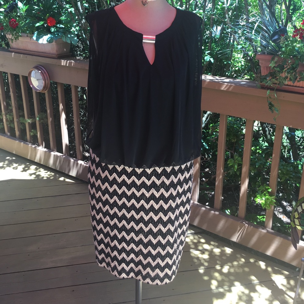 Gorgeous gold/black dress! NWOT ..