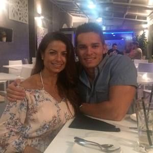 Meet your Posher, Taylor