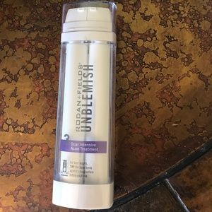 Rodan and fields dual intensive acne treatment