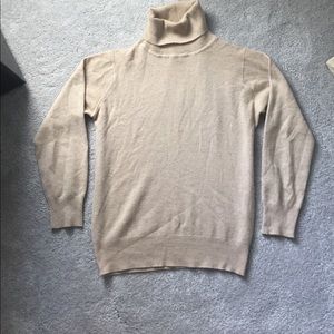 100% Cashmere Croft and Barrow Turtleneck Sweater