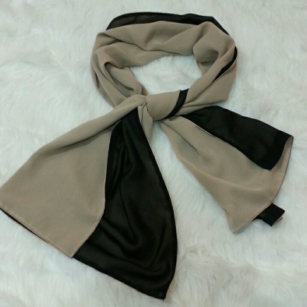 Alfani Dual Polyester Scarf. NWNT