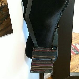 Dakine cross body​ bag like new striped