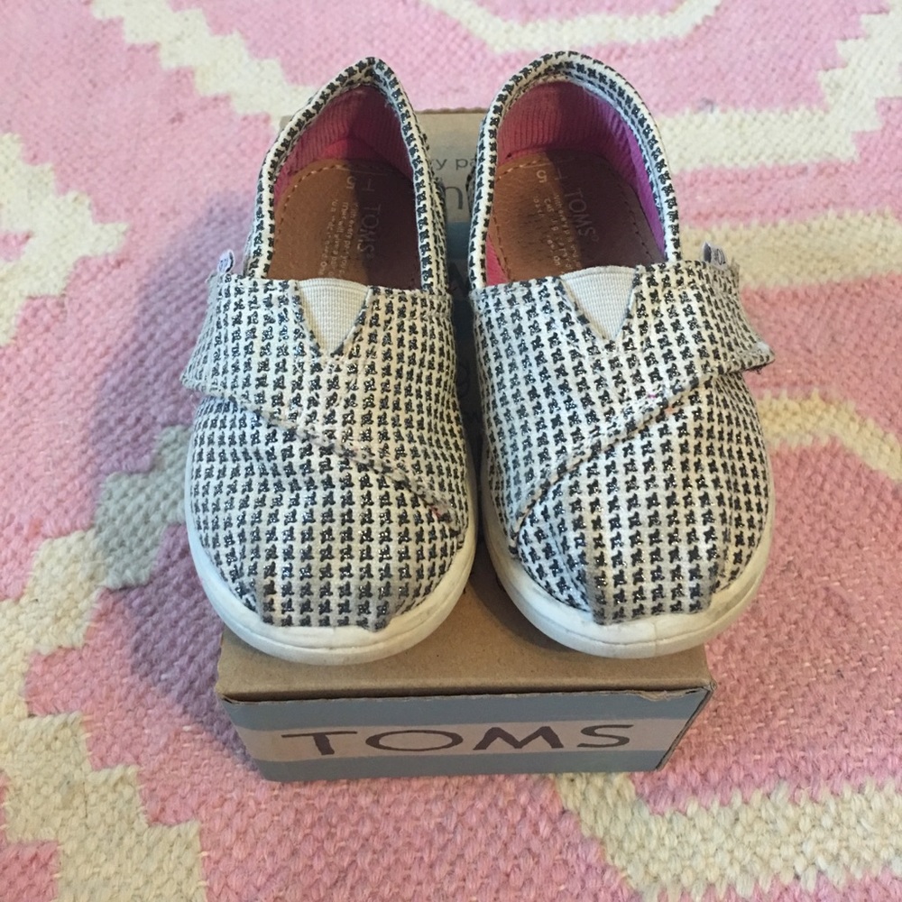 Tiny Toms - silver herringbone - 5 toddler