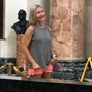 Meet your Posher, Melissa