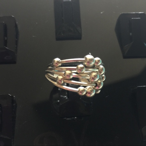 💍 Genuine Sterling Silver Coiled Ring 💎 - Picture 2 of 7