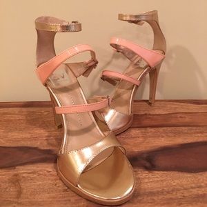 DV Dolce Vita Tan & Gold Strappy Heels
