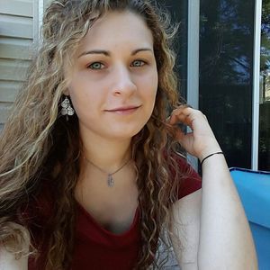 Meet your Posher, Tiffany