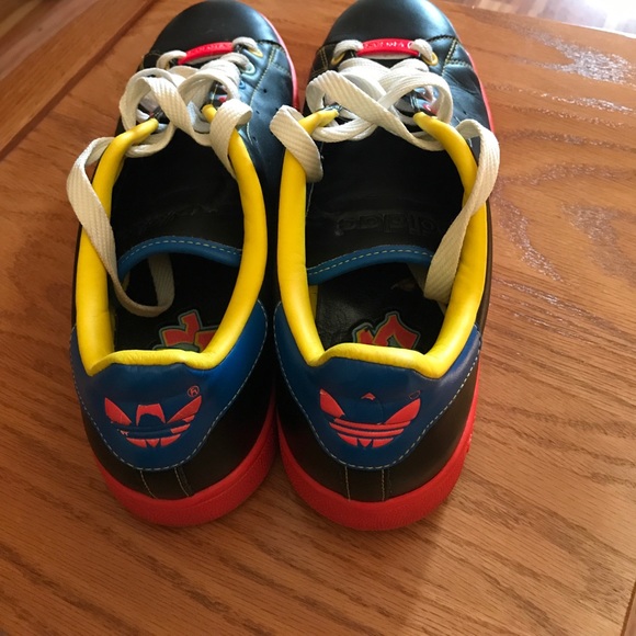 Adidas Vegas 2007 Stan Smith Size 10 1/2 EUC. Authentic and Vintage. HOST PICK - Picture 2 of 3