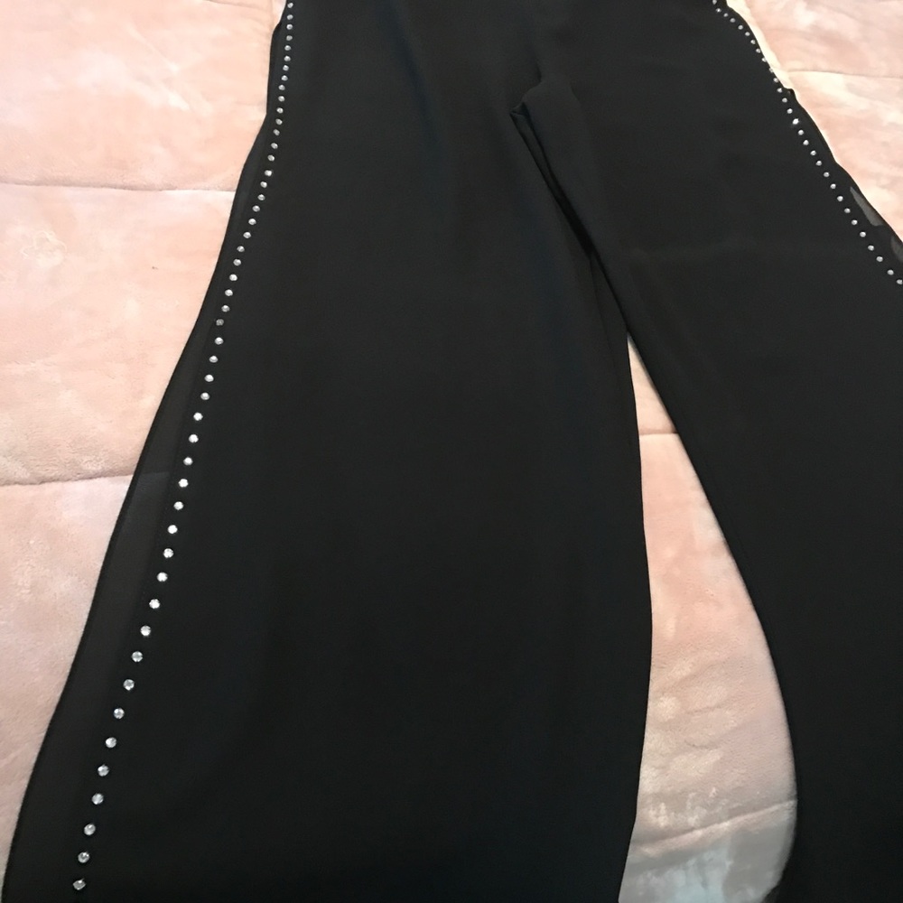 Stunning palazzo  beads down the side