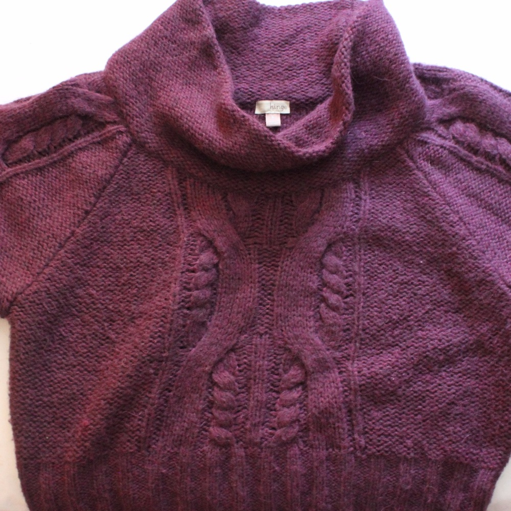 Hinge Purple Cropped Sweater