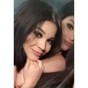 Meet your Posher, Liz