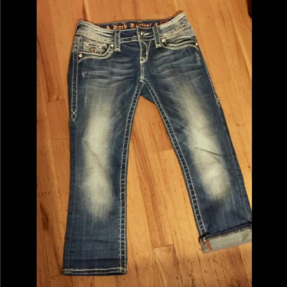 ***3day sale***Rock Revival.sz 26 capris worn once