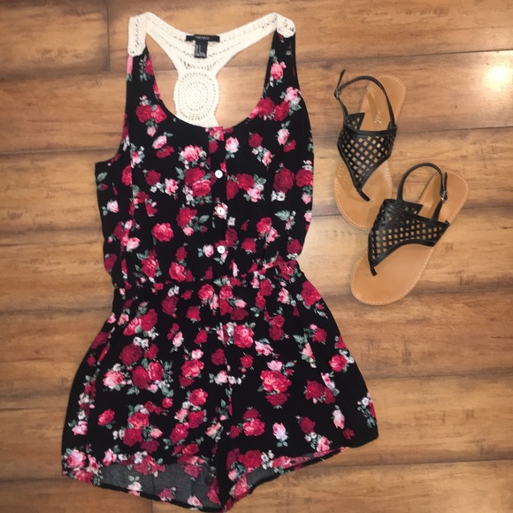 Forever 21 Floral Romper - Picture 3 of 6