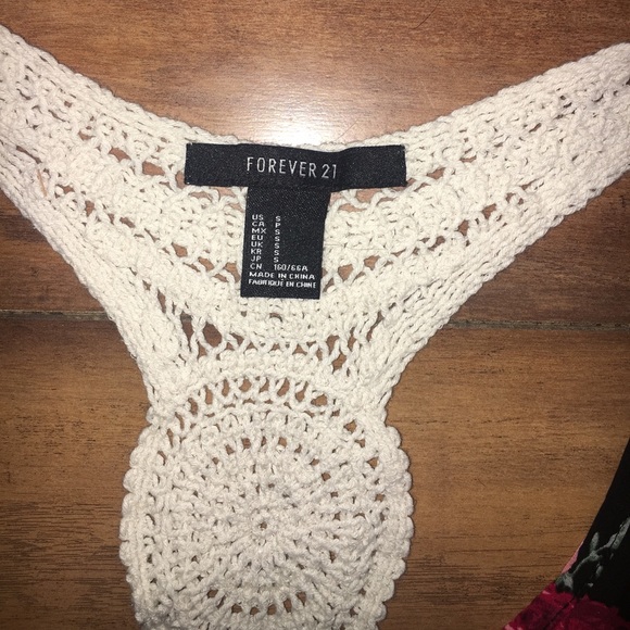 Forever 21 Floral Romper - Picture 6 of 6