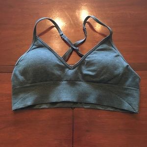 Lululemon sports bra