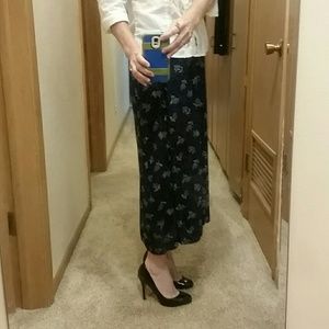 Modest Floral navy blue skirt