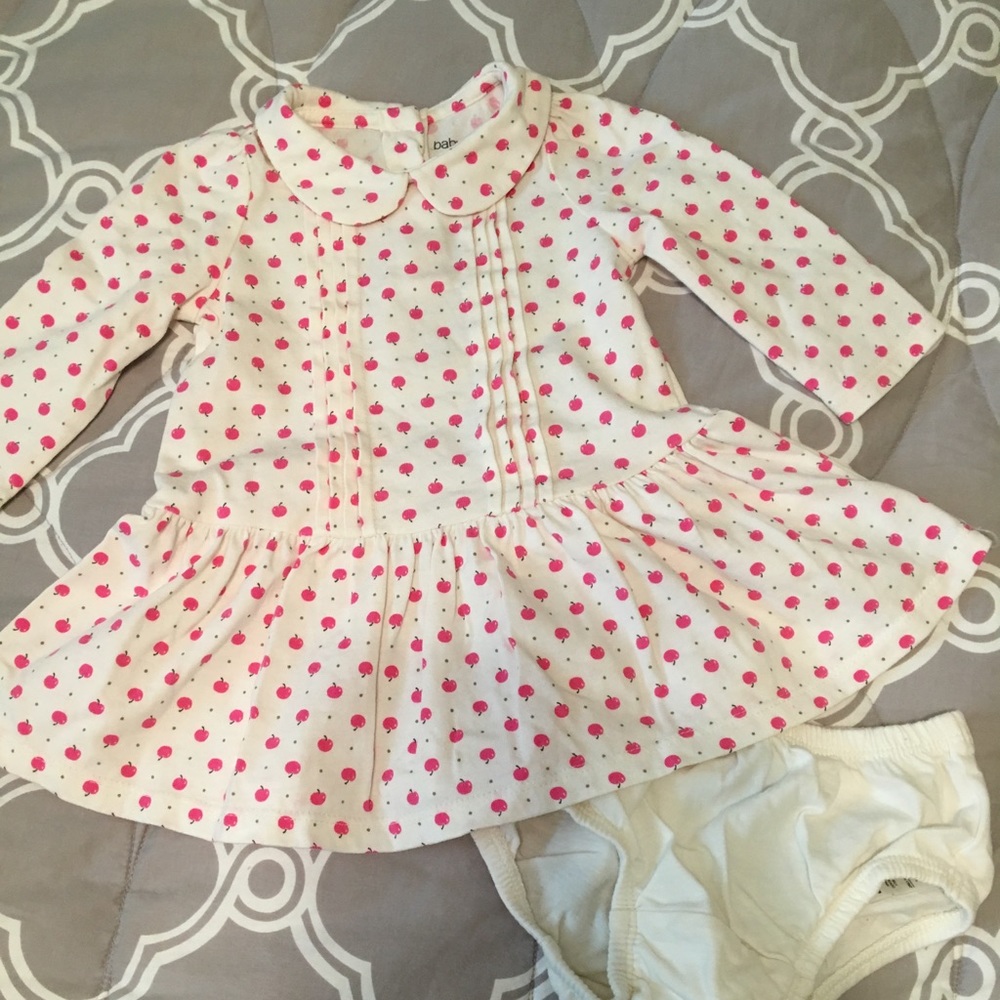NWOT GAP BABY DRESS
