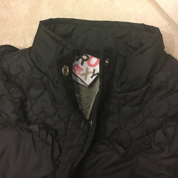 Girl's Roxy Vest - Picture 3 of 3