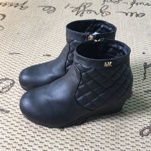 💫MICHAEL KORS BOOTIES💫