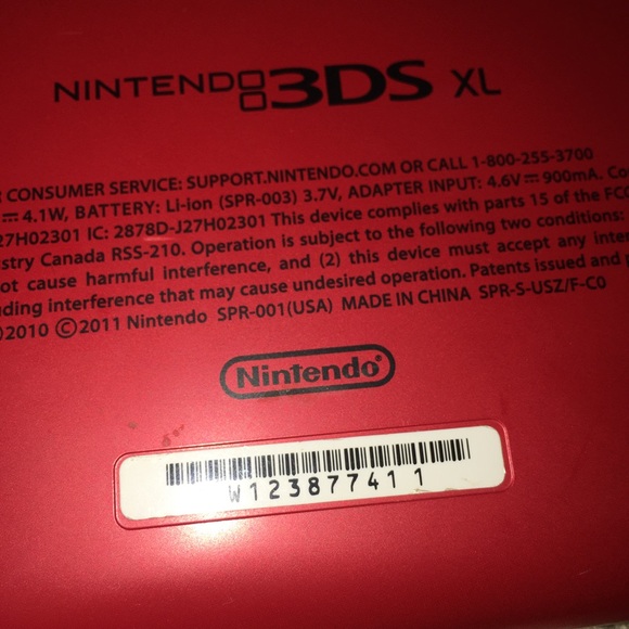 Nintendo 3DS XL - Picture 4 of 8