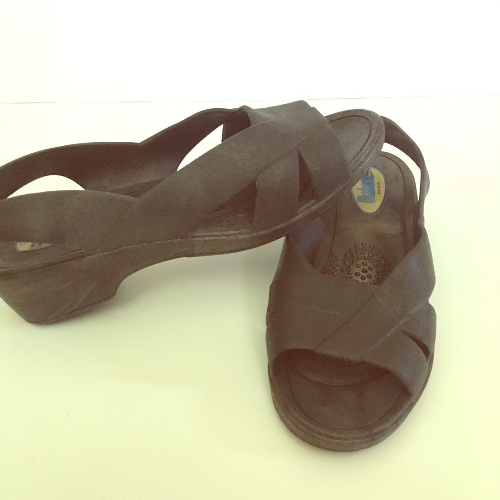 NWOT Okabashi Classics FootTherapy Sandals Size 9