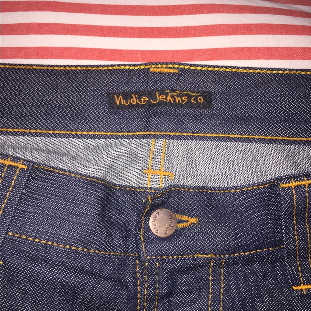 I'm selling my used nudie jeans! It's dark blue