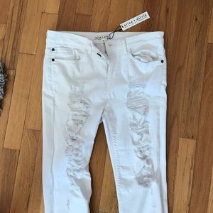 Alice and Olivia White Jeans
