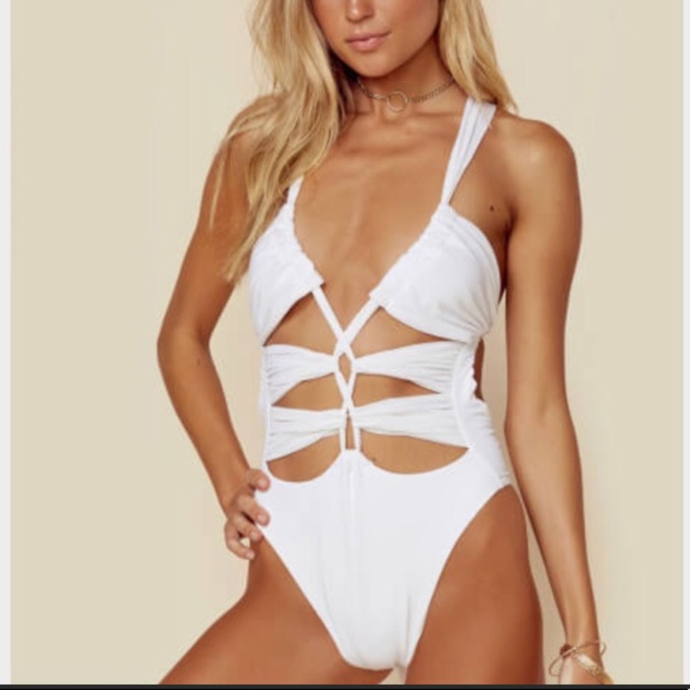 NWOT Blue Life woodstock one piece CHEAPER ON PO