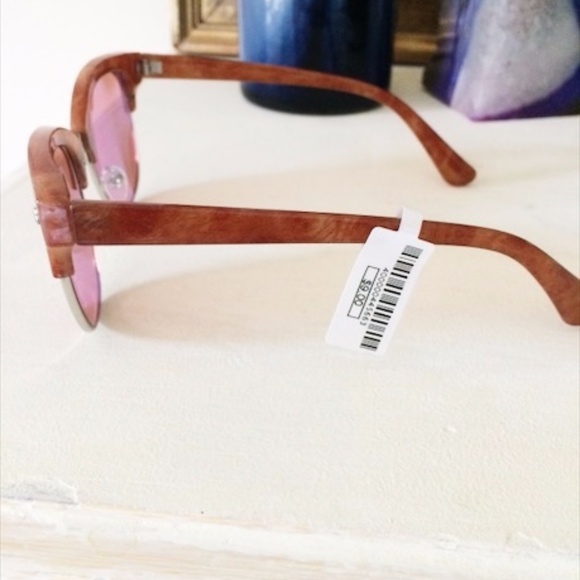 Dark Orange Marbled Sunglasses Goldtone NWT - Picture 2 of 4