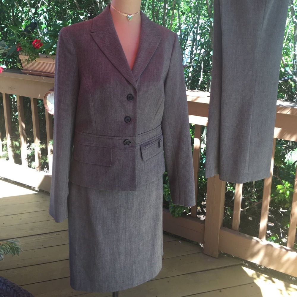 3 pc.suit,so many options! Beautiful fabric design