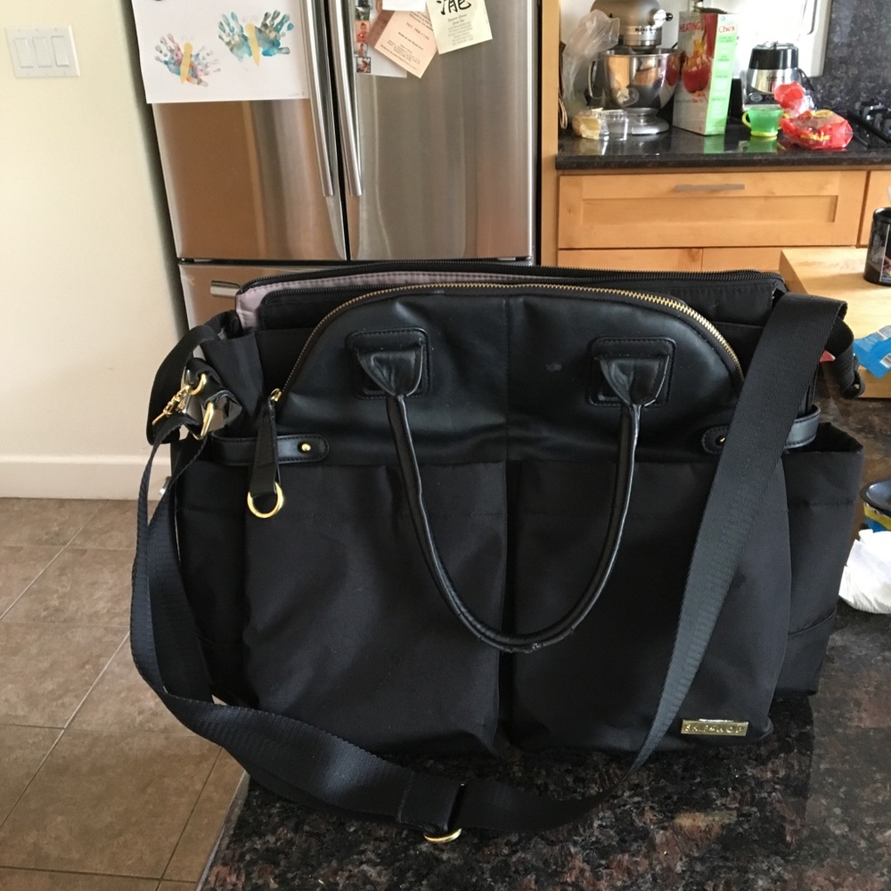 Skip hop Chelsea diaper bag