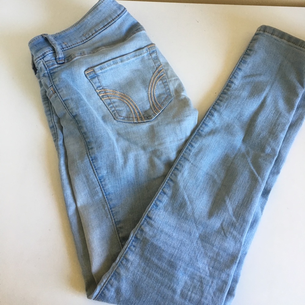 Hollister jeans
